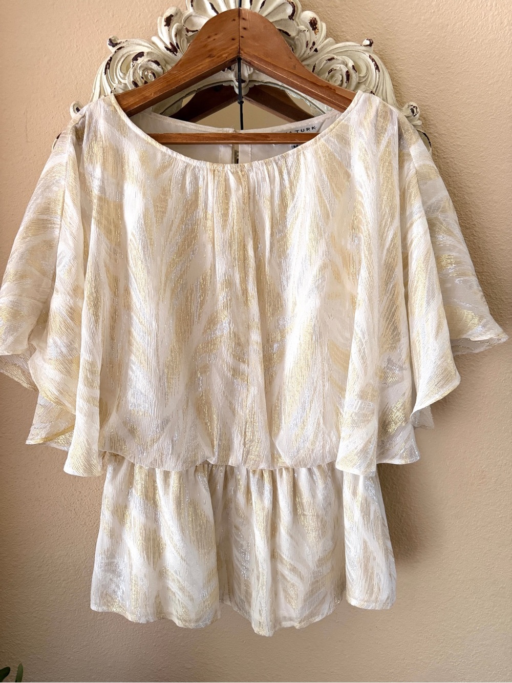 Trina Turk White and Gold Metallic Flutter Sleeve Tunic